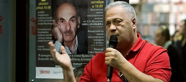 Научный руководитель педагогического центра Эксперимент и частной средней школы Иннова Бронислав Зельцерман - Sputnik Латвия