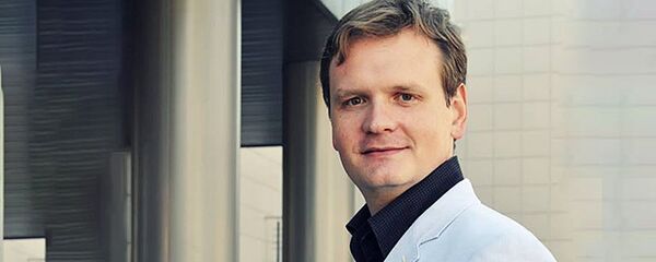 Эксперт-международник, доцент Национального исследовательского Университета Высшая школа экономики   Дмитрий Офицеров-Бельский - Sputnik Латвия