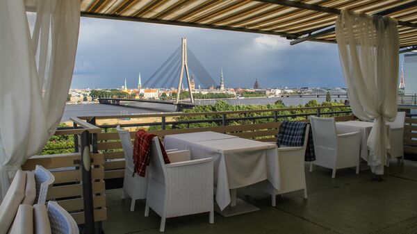 Летняя терраса Veranda на 10-м этаже Islande - Sputnik Латвия