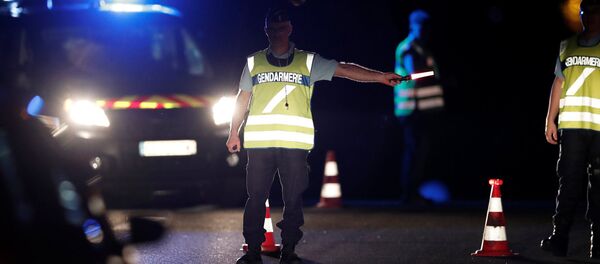 Francijas policija. Foto no arhīva Francijas policija. Foto no arhīva - Sputnik Latvija