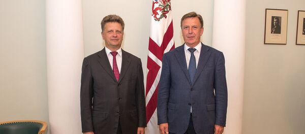 Встреча премьер-министра Латвии Мариса Кучинскиса с министром транспорта Российской Федерации Максимом Соколовым - Sputnik Латвия
