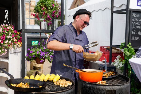 Кафе на праздновании Дня города Риги Кафе на праздновании Дня города Риги - Sputnik Латвия