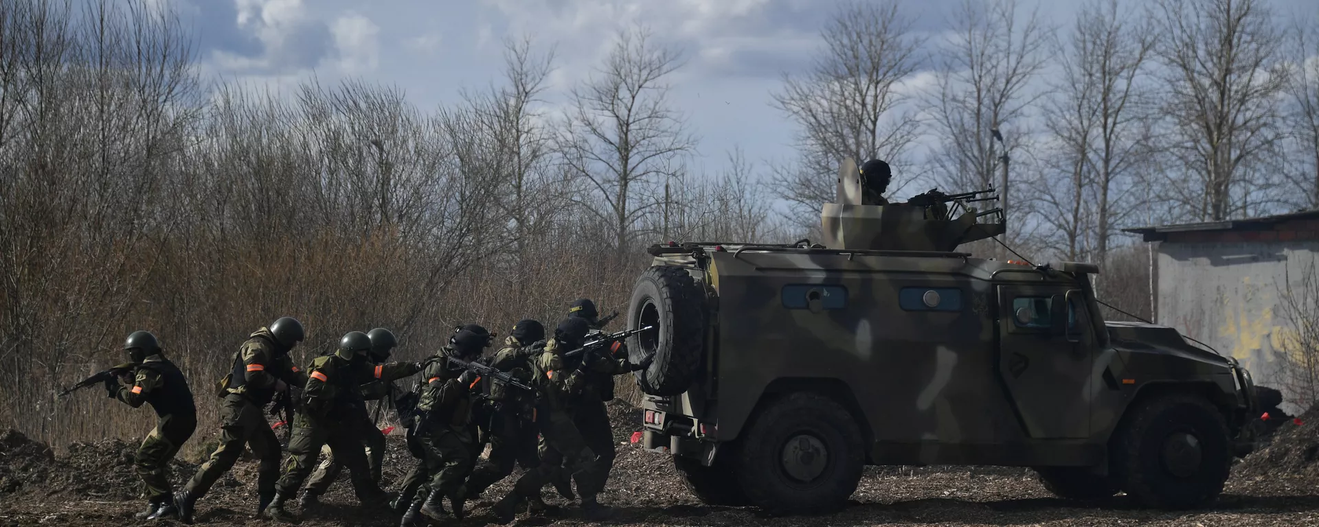 Военнослужащие Белоруссии и России проводят учения - Sputnik Latvija, 1920, 19.03.2021