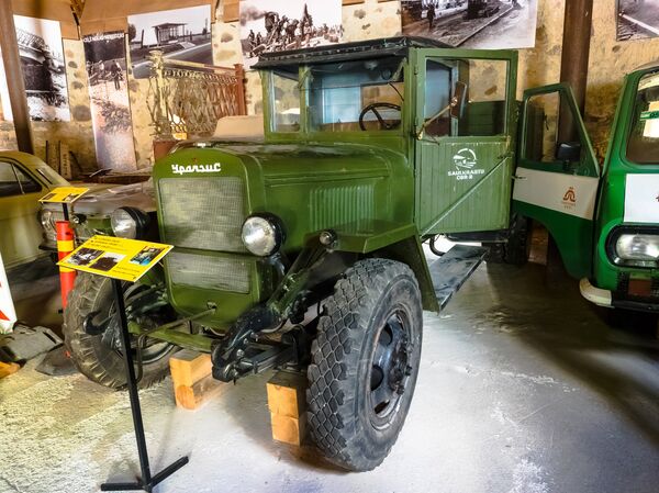 Ретро автомобиль - Sputnik Латвия