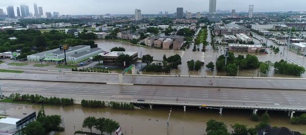 Наводнение в Хьюстоне в результате урагана Харви Наводнение в Хьюстоне в результате урагана Харви - Sputnik Латвия