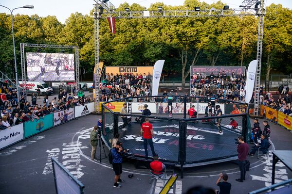 Октагон на Ghetto Fight - Sputnik Латвия