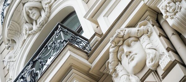 Фасад дома архитектора Михаила Эйзенштейна - Sputnik Латвия