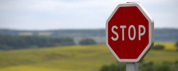 Знак STOP Знак STOP - Sputnik Latvija