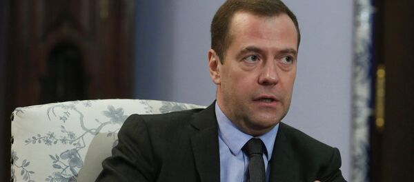 Интервью премьер-министра РФ Д. Медведева - Sputnik Латвия
