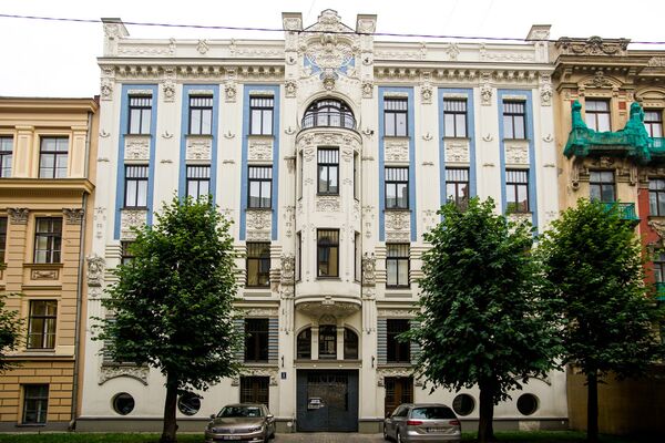 Дом архитектора Михаила Эйзенштейна по адресу ул. Альберта 8 - Sputnik Латвия