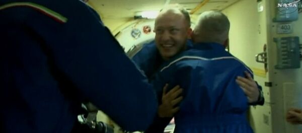 Uz kosmosa staciju devies kuģis ar jaunu ekipāžu - Sputnik Latvija