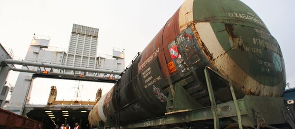 Железнодорожный паром Petersburg отправляется в первый регулярный рейс из Балтийска в Усть-Лугу Железнодорожный паром Petersburg отправляется в первый регулярный рейс из Балтийска в Усть-Лугу - Sputnik Latvija