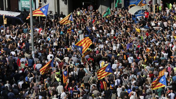 Протесты против ареста чиновников в Барселоне 20 сентября - Sputnik Latvija