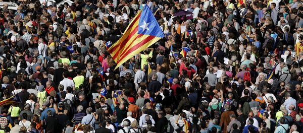 Протесты против ареста чиновников в Барселоне 20 сентября Протесты против ареста чиновников в Барселоне 20 сентября - Sputnik Latvija
