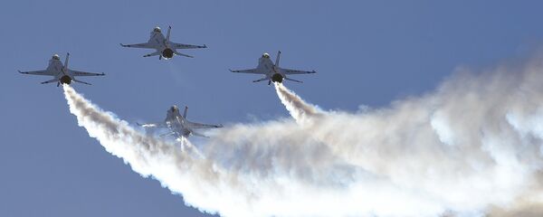 Истребители F-16 Истребители F-16 - Sputnik Latvija