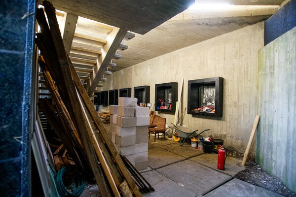 Ремонтные работы в Саласпилском мемориальном комплексе Ремонтные работы в Саласпилском мемориальном комплексе - Sputnik Латвия