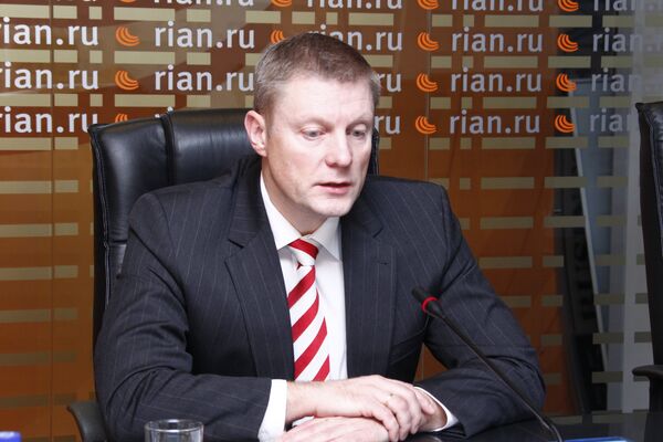 Чрезвычайный и полномочный посол Латвии в Российской Федерации Эдгарс Скуя, 16 декабря 2010 Чрезвычайный и полномочный посол Латвии в Российской Федерации Эдгарс Скуя, 16 декабря 2010 - Sputnik Латвия