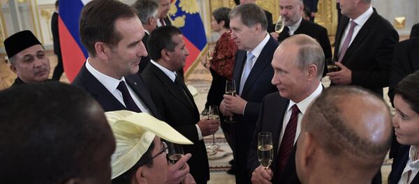 Президент РФ В. Путин принял верительные грамоты у 20 послов иностранных государств - Sputnik Латвия
