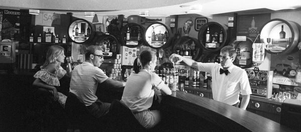 Бармен - Sputnik Латвия