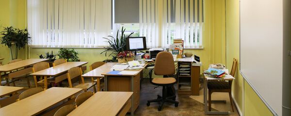 В школьном кабинете - Sputnik Латвия