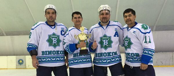 Ташкентский хоккейный клуб Бинокор Ташкентский хоккейный клуб Бинокор - Sputnik Латвия