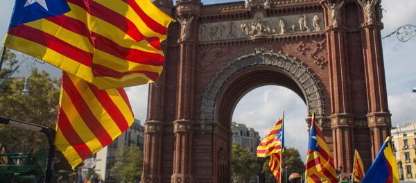 Ситуация у парламента Каталонии в Барселоне - Sputnik Латвия