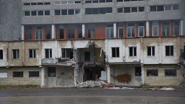 Главный вход в здание  - Sputnik Латвия