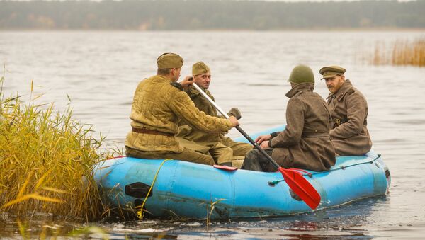 Реконструкция форсирования Киш-озера - Sputnik Латвия