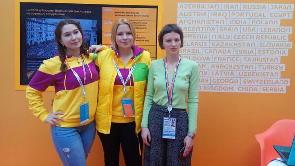 Александра Маркова (Латвия), Евгения Пронкул (Литва) и Мария Крузе - Sputnik Латвия