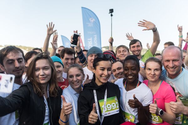 XIX Всемирный фестиваль молодежи и студентов. День второй - Sputnik Латвия