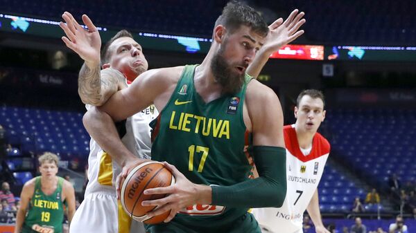 Баскетболист Йонас Валанчюнас - Sputnik Латвия
