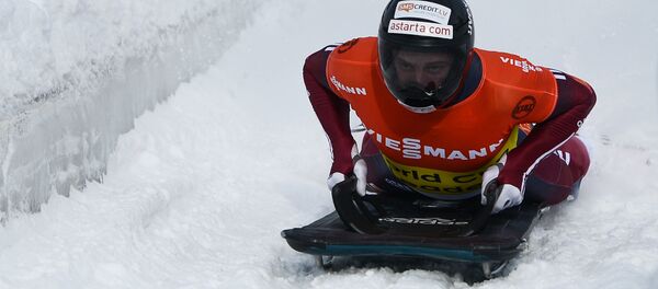 Мартинс Дукурс во время соревнований по скелетону - Sputnik Латвия