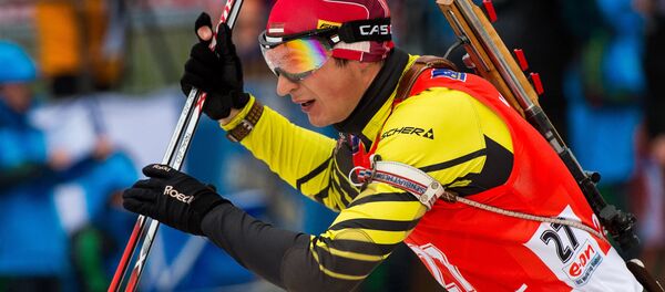 Андрей Расторгуев (Латвия) на дистанции мужского масс-старта - Sputnik Латвия