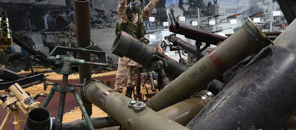 Изъятое у террористов в Сирии оружие - Sputnik Латвия