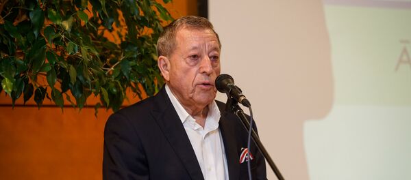 Председатель правления акционерного общества Dzintars Илья Герчиков - Sputnik Латвия