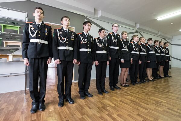 Кадетский класс в московской школе - Sputnik Latvija