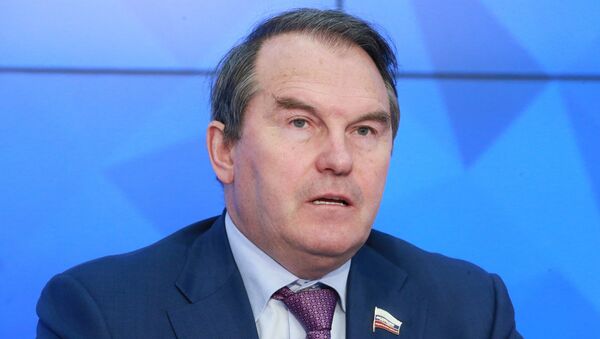 Член Комитета Совета Федерации России по международным делам Игорь Морозов - Sputnik Латвия