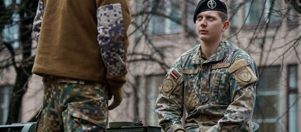 Латвийский военный - Sputnik Latvija