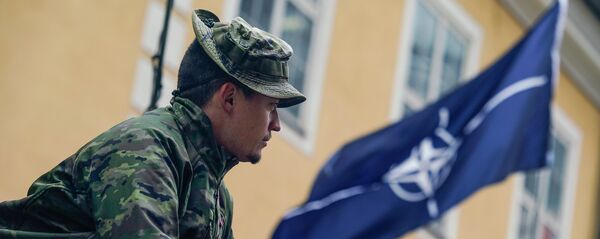 Военный НАТО в Риге Военный НАТО в Риге - Sputnik Latvija