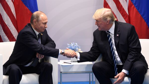 Президент России Владимир Путин президент США Дональд Трамп - Sputnik Латвия