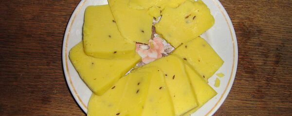 Янов сыр, обязательный атрибут праздника Лиго - Sputnik Latvija