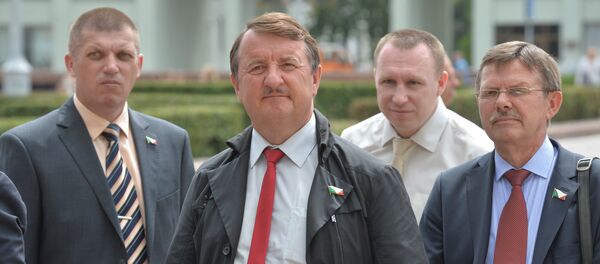 Заслуженный артист РБ, заместитель председателя ЛДПБ Евгений Крыжановский - Sputnik Латвия