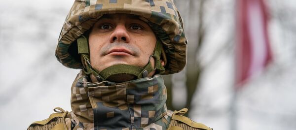 Военный парад в день провозглашения независимости Латвии Военный парад в день провозглашения независимости Латвии - Sputnik Latvija