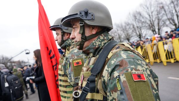 Военнослужащие Албании на параде в Риге - Sputnik Латвия