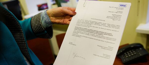 Передача в Сейм инициативы за сохранение билингвального обучения - Sputnik Латвия