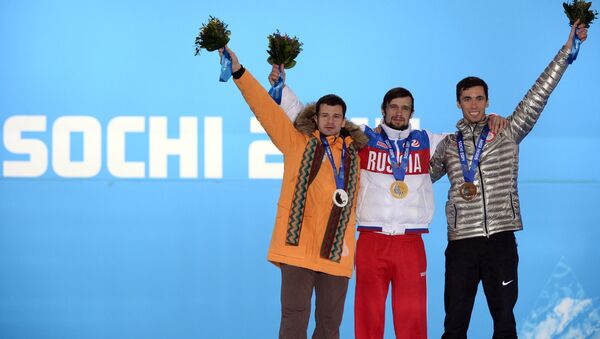 Мартинс Дукурс (Латвия), Александр Третьяков (Россия), Мэттью Энтуан (США) (слева направо) - Sputnik Латвия
