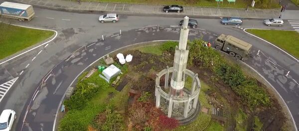 Polijā sākta 1945. gadā celtās Uzvaras Kolonnas demontāža - Sputnik Latvija