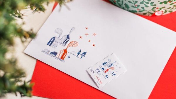 Рождественские марки Почты Литвы с запахом имбирного печенья - Sputnik Латвия