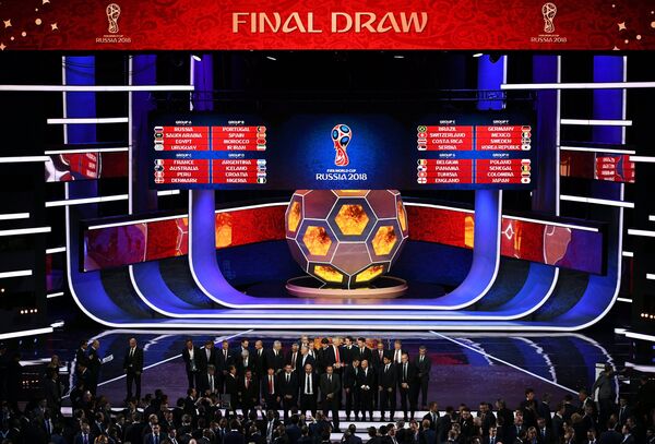 Официальная жеребьевка чемпионата мира по футболу 2018 - Sputnik Латвия