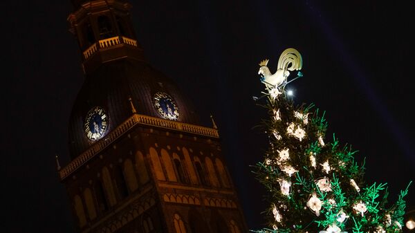 Рождественская ель на Домской площади - Sputnik Латвия